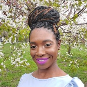 Meet your Posher, Joyce